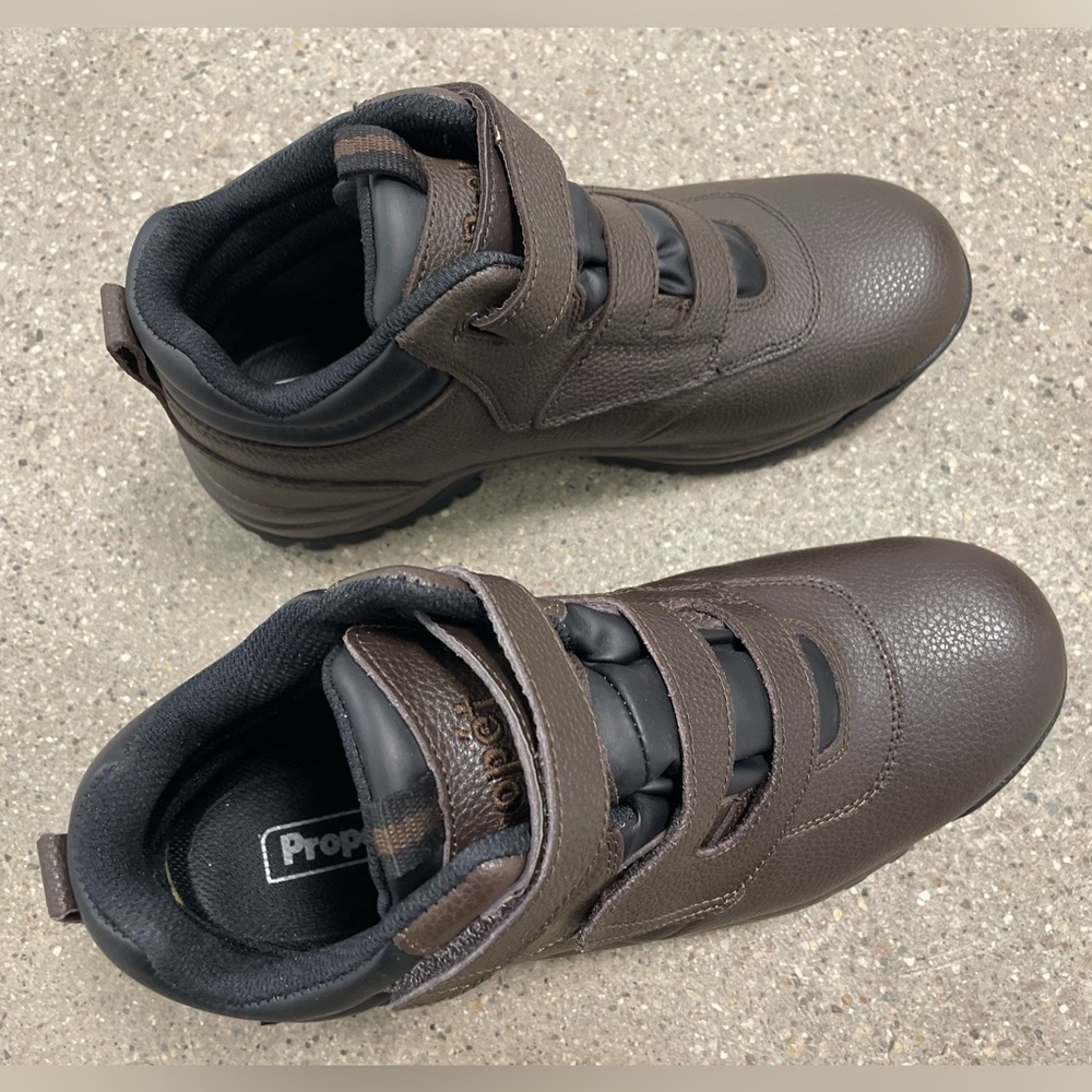 NWOB Propet MPRX85 Brown Cliff Walker Strap Orthopedic Boots size 10.5 wide - Picture 4 of 15